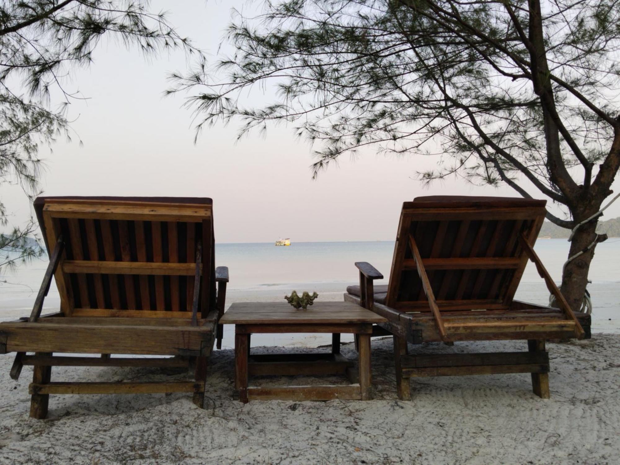 Green Blue Beach Hostel Koh Rong Sanloem Exterior foto